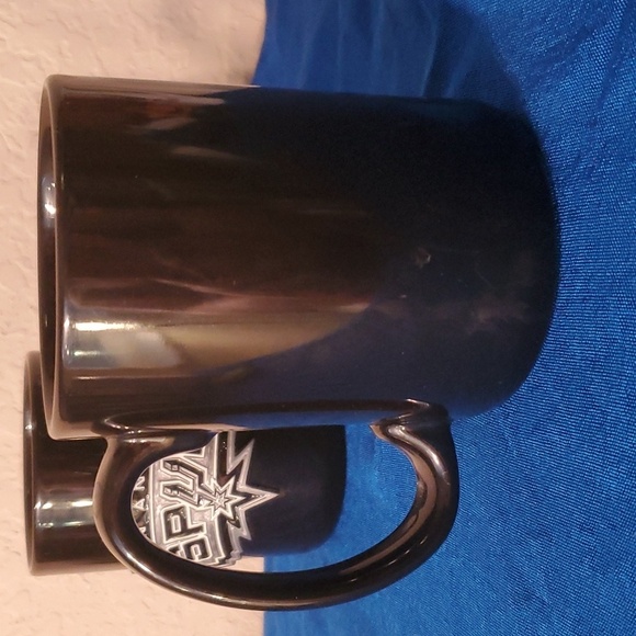 Two (2) San Antonio Spurs black coffee mug tea cup 10 oz each - Picture 5 of 15